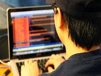 視頻直播下一站，看人寫代碼