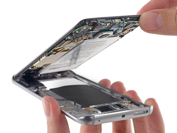 Galaxy S6 Edge拆解:膠水用太多 維修難