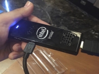英特爾也做了個棒子，這就是大家對 PC 未來的期望？
