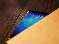 無邊框碾壓樂視！nubia Z9再曝真機照