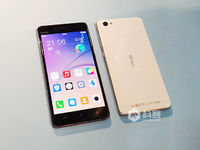 雙2.5D弧面玻璃，vivo X5Pro上手實拍