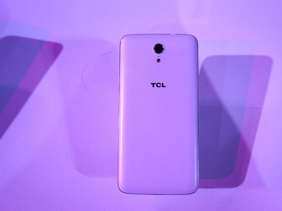 1432220459878736.jpg TCL發布么么噠3S:支持眼紋解鎖售799