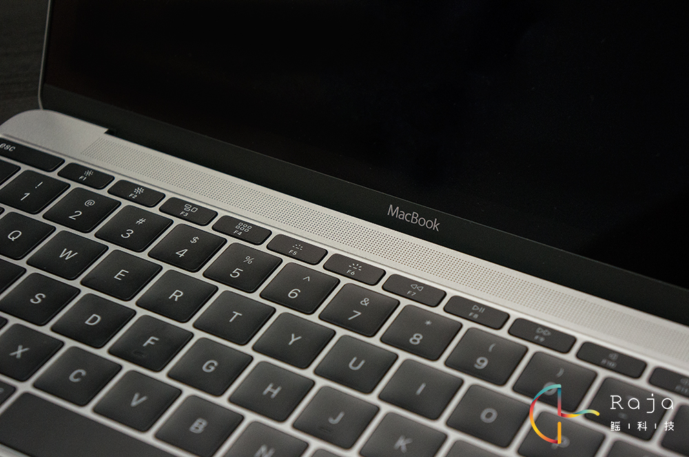新MacBook上手玩:Logo不發光,滿足不了裝逼的心