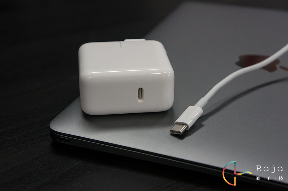 新MacBook上手玩:Logo不發光,滿足不了裝逼的心