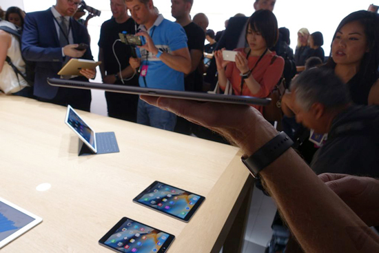 史上最大排!蘋果iPad Pro真機圖賞/上手視頻