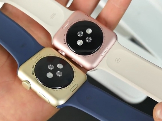 視頻:買(mǎi)買(mǎi)買(mǎi) 玫瑰金Apple Watch運(yùn)動(dòng)版開(kāi)箱