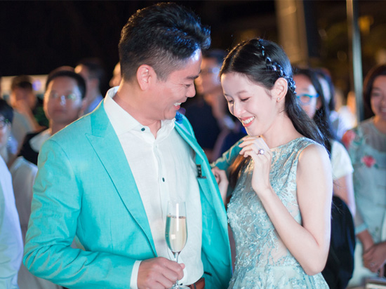 劉強東娶了！老板娘上任，京東有打折嗎？