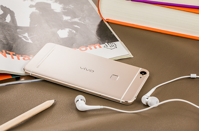 vivo X6圖賞:一體成型鑄就不一樣的金屬質感