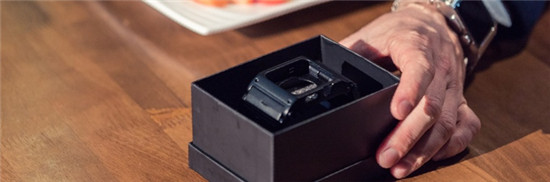 Prime Strap:這款表帶能給Apple Watch充電