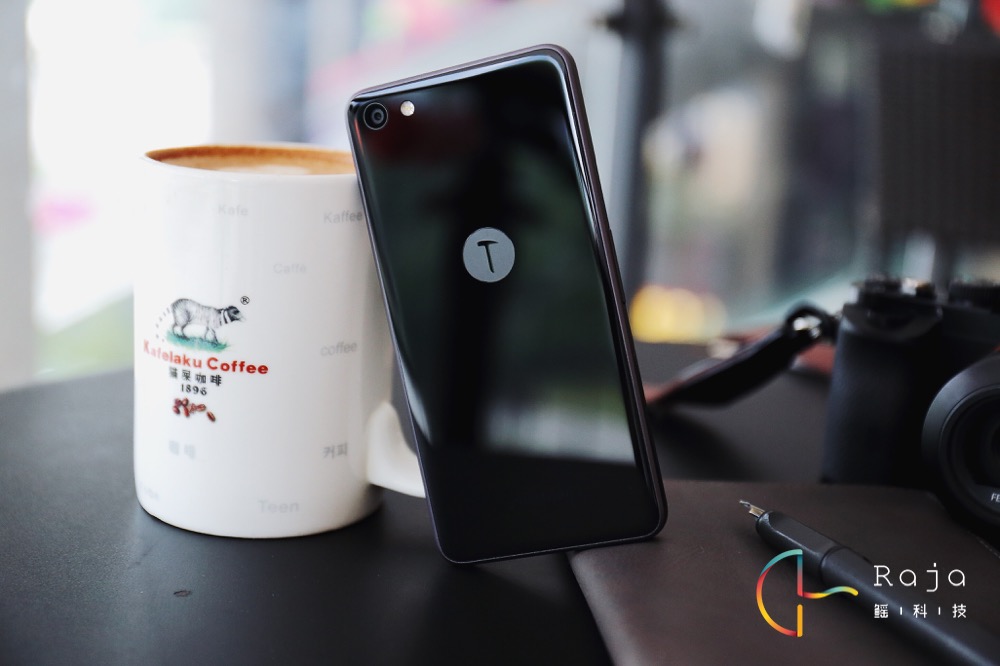 錘子T2開箱圖賞：獨具匠心的對稱美學