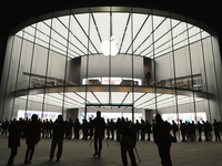 除了賣iPhone給你，蘋果Apple Store零售店究竟還有什么用