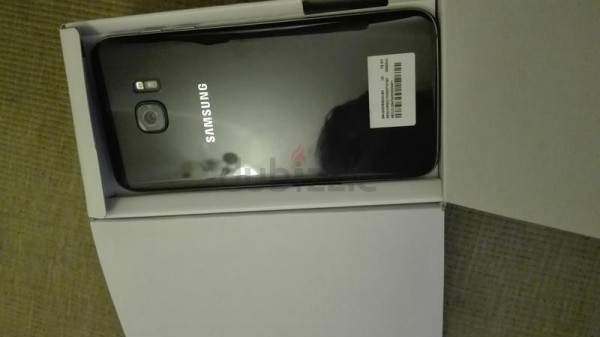 迫不及待！三星Galaxy S7 Edge在迪拜偷跑了
