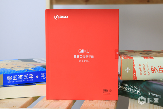 雙攝比安全更亮眼 360奇酷手機(jī)極客版測(cè)評(píng)
