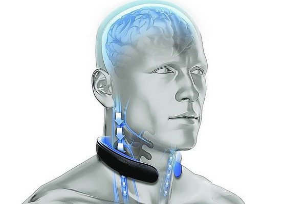 q30-concussion-neck-band-3.jpg