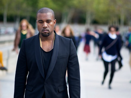 Kanye West竟上海盜灣？原來(lái)他也用盜版