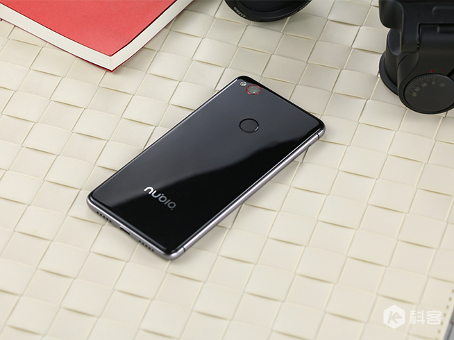 nubia Z11 mini測評體驗：依然小而美