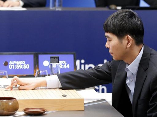 人機圍棋大戰第三局!李世石要祭出絕招了