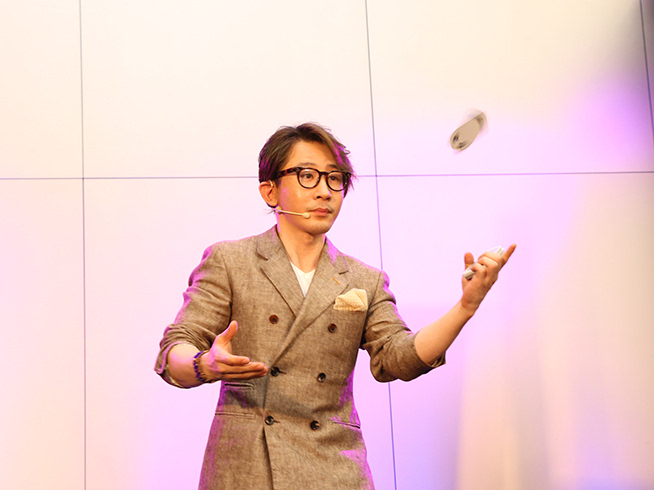 劉謙推薦魔術app,自曝是果粉金庸粉