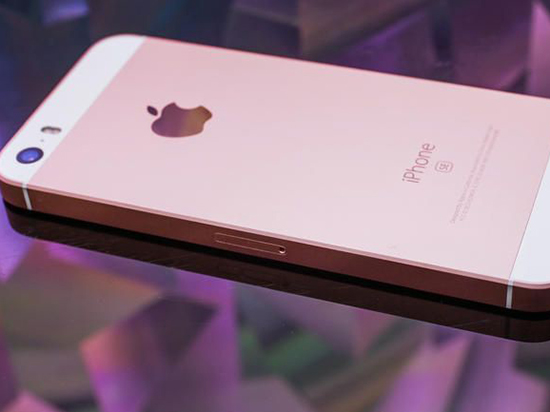 iPhone SE一機難求，經銷商都要加價200