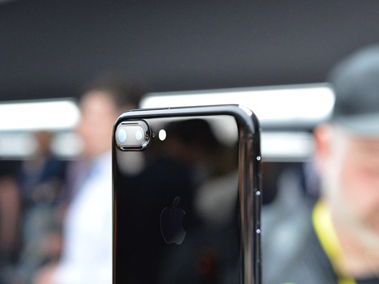iPhone 7首周銷量曝光 不如iPhone 6