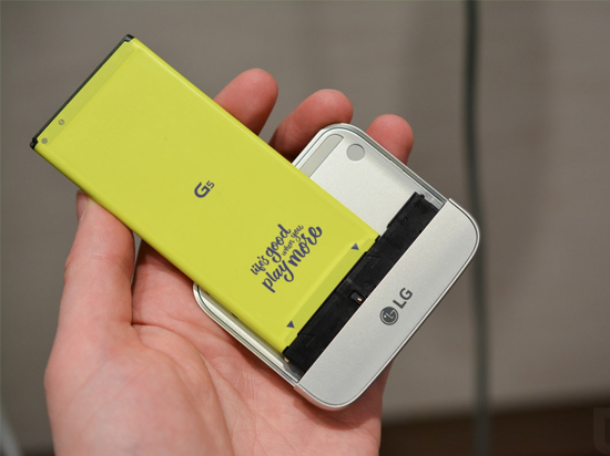 被Note7坑殘！三星求助LG：賣我點電池吧