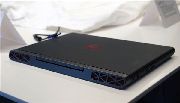 性能卓絕!戴爾發(fā)布全新Inspiron 7000筆記本