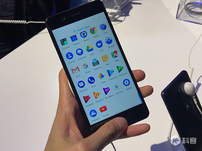 經典變了味！諾基亞3310、Nokia 5上手體驗