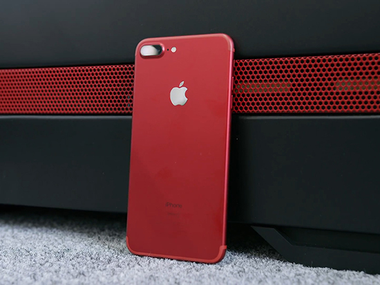蘋果見紅了！紅色特別版iPhone 7 Plus開箱