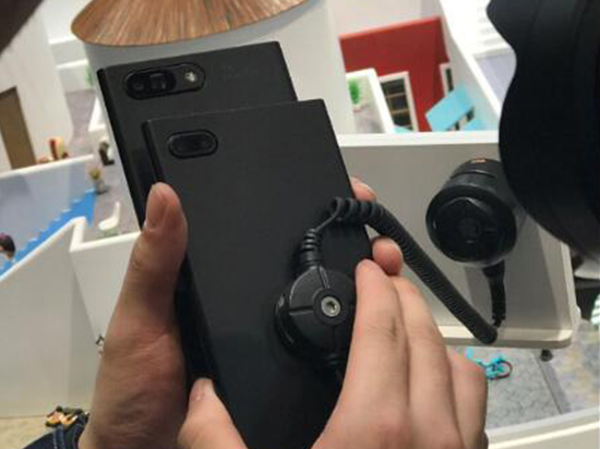 OPPO R11現(xiàn)身GFXBench 雙攝5倍無(wú)損變焦有戲了？
