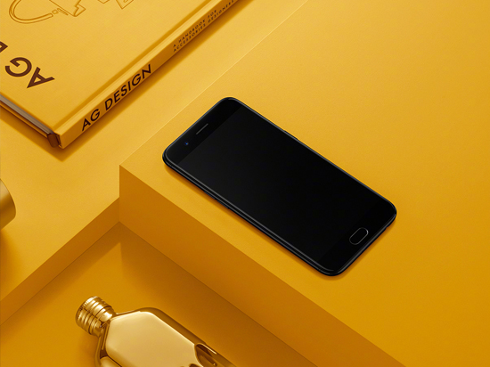 友商只能干瞪眼 OPPO R11獨(dú)占驍龍660先賣兩個(gè)月