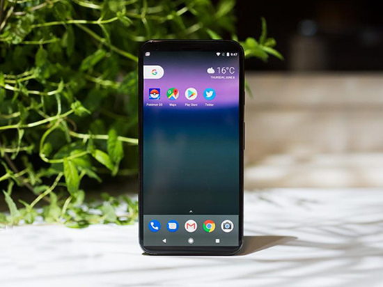 致敬HTC U11? 谷歌Pixel 2擠壓邊框功能曝光