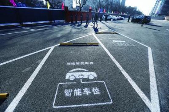 科客晚報：蘇寧怒懟劉強(qiáng)東 三星Note8深藍(lán)配色曝光