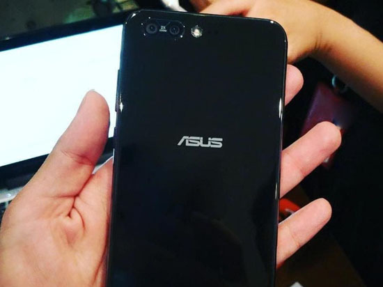 兩倍光學(xué)變焦？驍龍835雙攝手機華碩ZenFone 4外形曝光