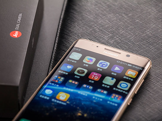 科客晚報：三星Note8全方位曝光，華為實力辟謠“手機監(jiān)聽”