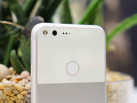谷歌手機(jī)藥丸？Pixel 2代外形曝光：額頭下巴感人