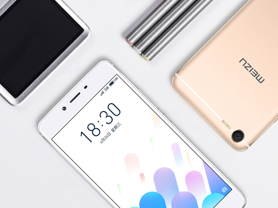 科客晚報：魅藍Note 6發(fā)布時間公布，戰(zhàn)斗民族雙面屏新機曝光