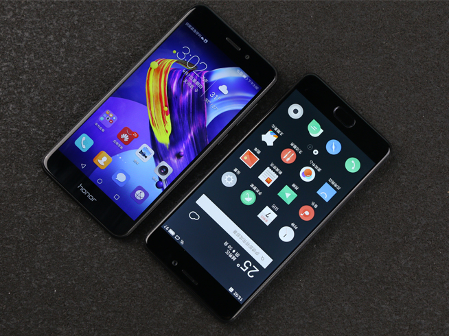 榮耀V9 play對(duì)比魅藍(lán)Note6,100元差距居然這么大?