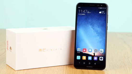 科客晚報:華為首款全面屏手機麥芒6登場,iPhone8線下首發超冷清