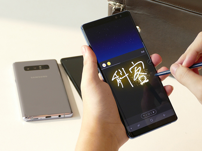 全面屏手機(jī)盤點(diǎn)：國(guó)產(chǎn)品牌誰(shuí)有能力超越iPhone X？