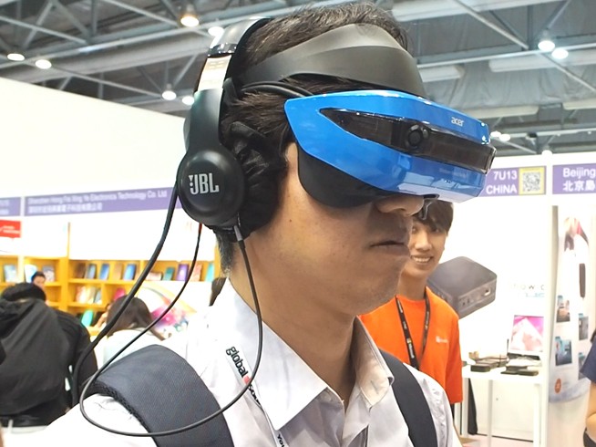 宏碁Windows VR頭顯首秀:Win10 VR要玩大逆襲?