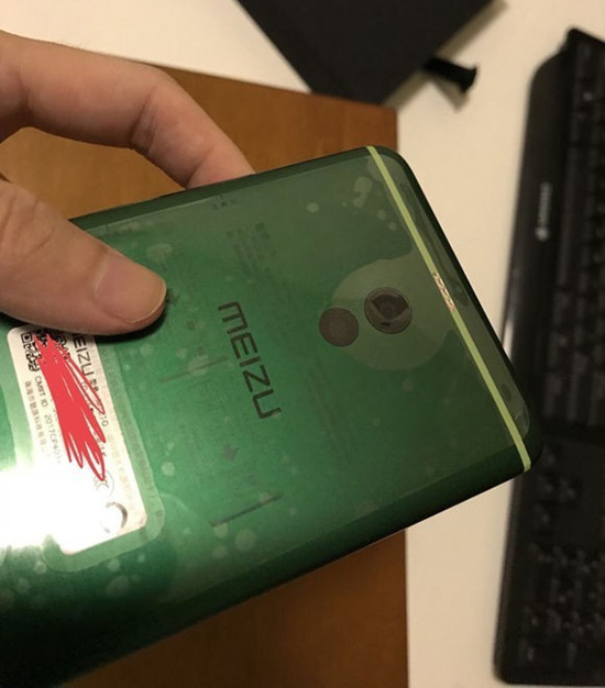 航海王定制版魅藍Note6再曝新機:索隆綠會一并登場嗎?