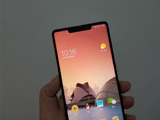 科客晚報(bào)：小米新機(jī)向iPhone X致敬，東航海航解禁飛機(jī)上用手機(jī)