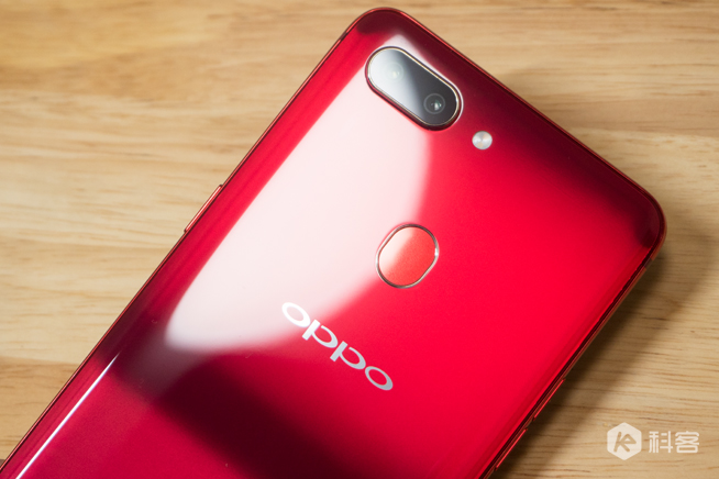 OPPO R15夢鏡紅體驗評測:顏值再升級 夜拍更出眾