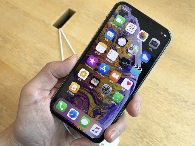 iPhone XS/XS Max開售:現貨破發 黃牛沒肉吃