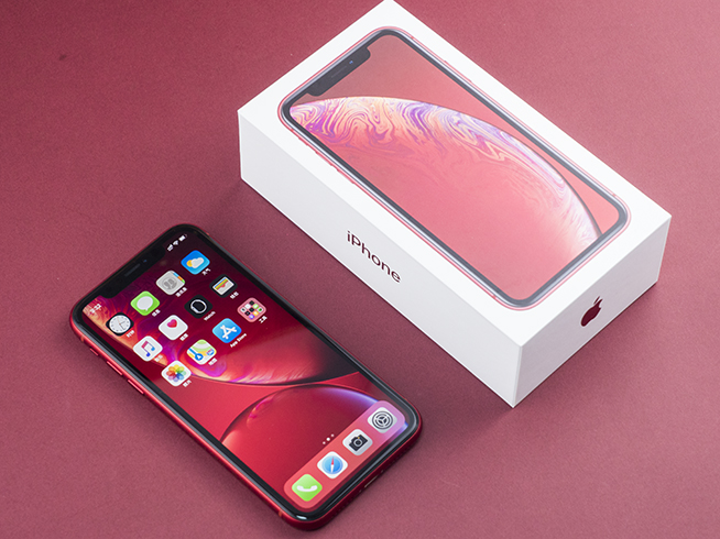 蘋果iPhone XR開箱:這一抹紅色最獨特