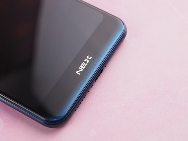 vivo NEX雙屏版體驗:Pose指引 10GB內存多任務玩法更豐富