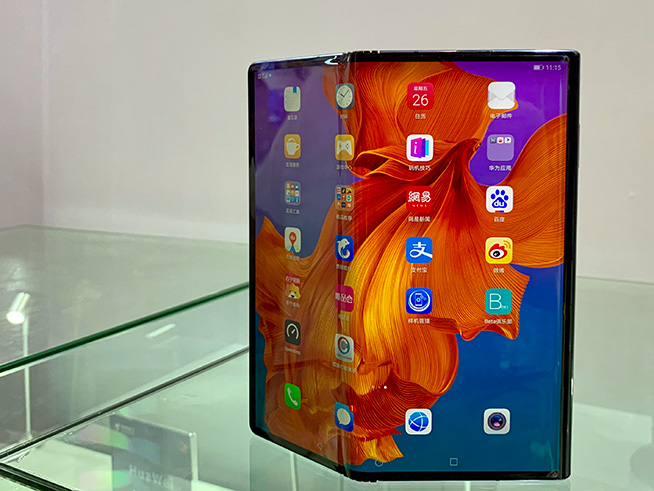 比5G靠譜？OPPO瀑布屏手機(jī)多圖解析，五大品牌要搶首發(fā)