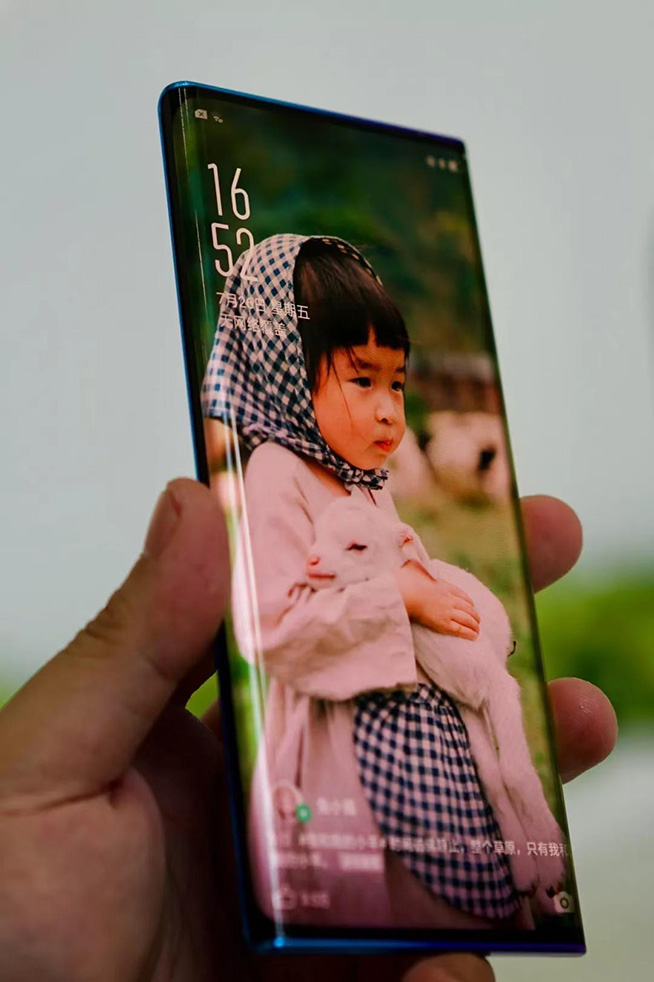 比5G靠譜？OPPO瀑布屏手機(jī)多圖解析，五大品牌要搶首發(fā)