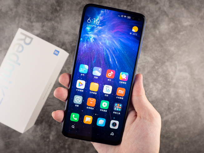 Redmi K30上手玩:120Hz流速屏僅千元 語音字幕很實用