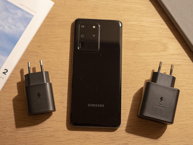 三星S20 Ultra的120Hz屏耗電如何?外媒實測告訴你